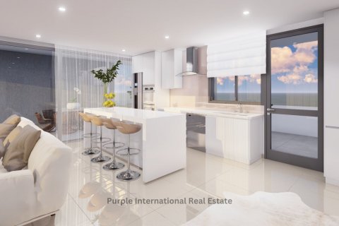 3 bedrooms Apartment in Kato Paphos, Paphos, Cyprus No. 37060