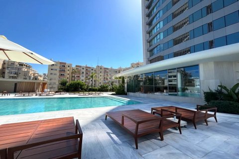 3 dormitorios Apartamento en Limassol, Chipre No. 56001