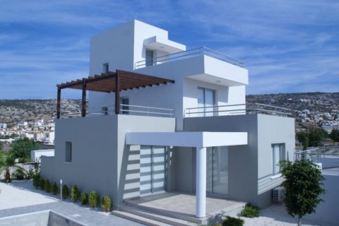 3 dormitorios Villa en Paphos, Chipre No. 38182