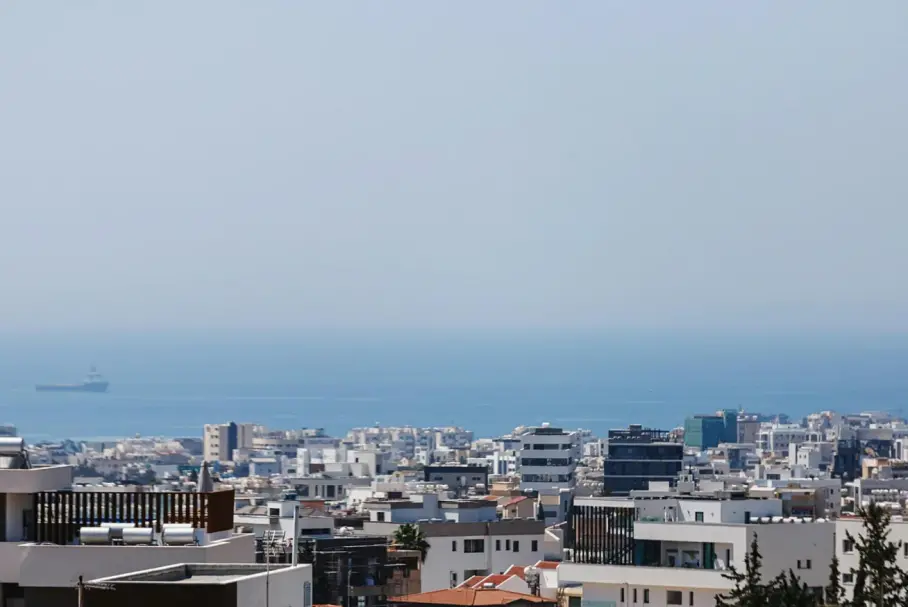 4 bedrooms Penthouse in Agios Athanasios, Limassol, Cyprus No. 39304