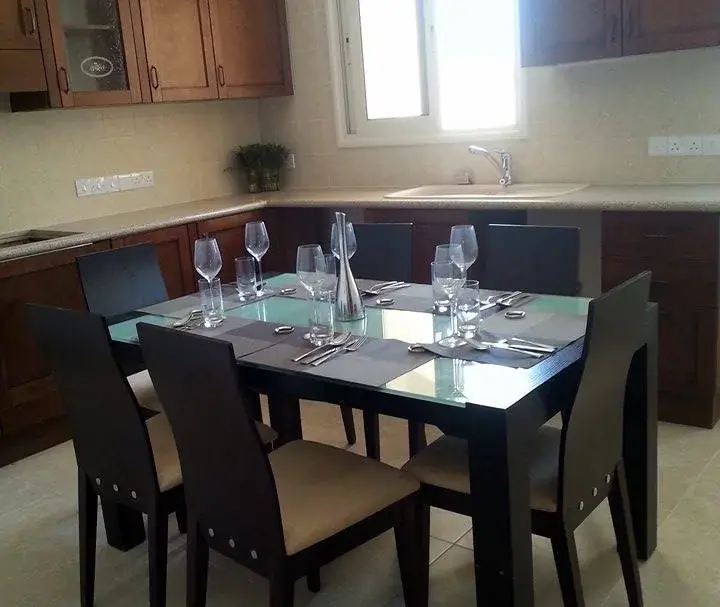 3 bedrooms Villa in Limassol, Cyprus No. 39308