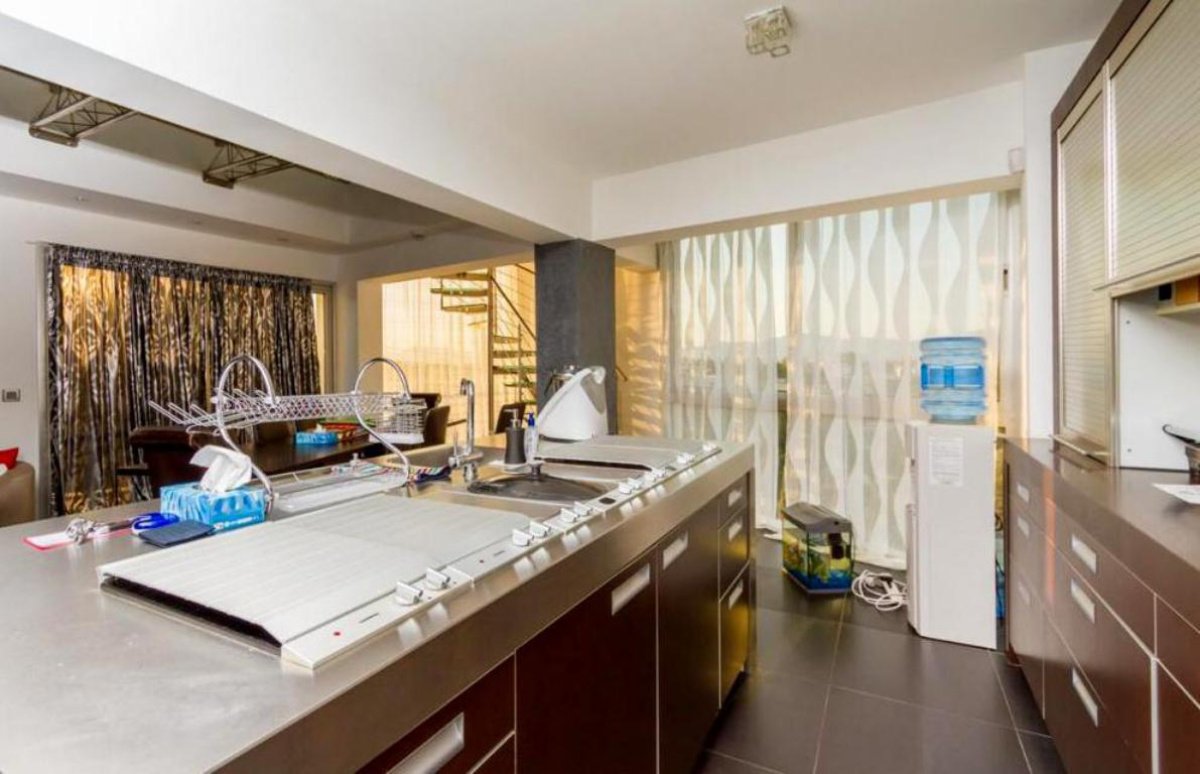 3 bedrooms Apartment in Nicosia, Cyprus No. 38395