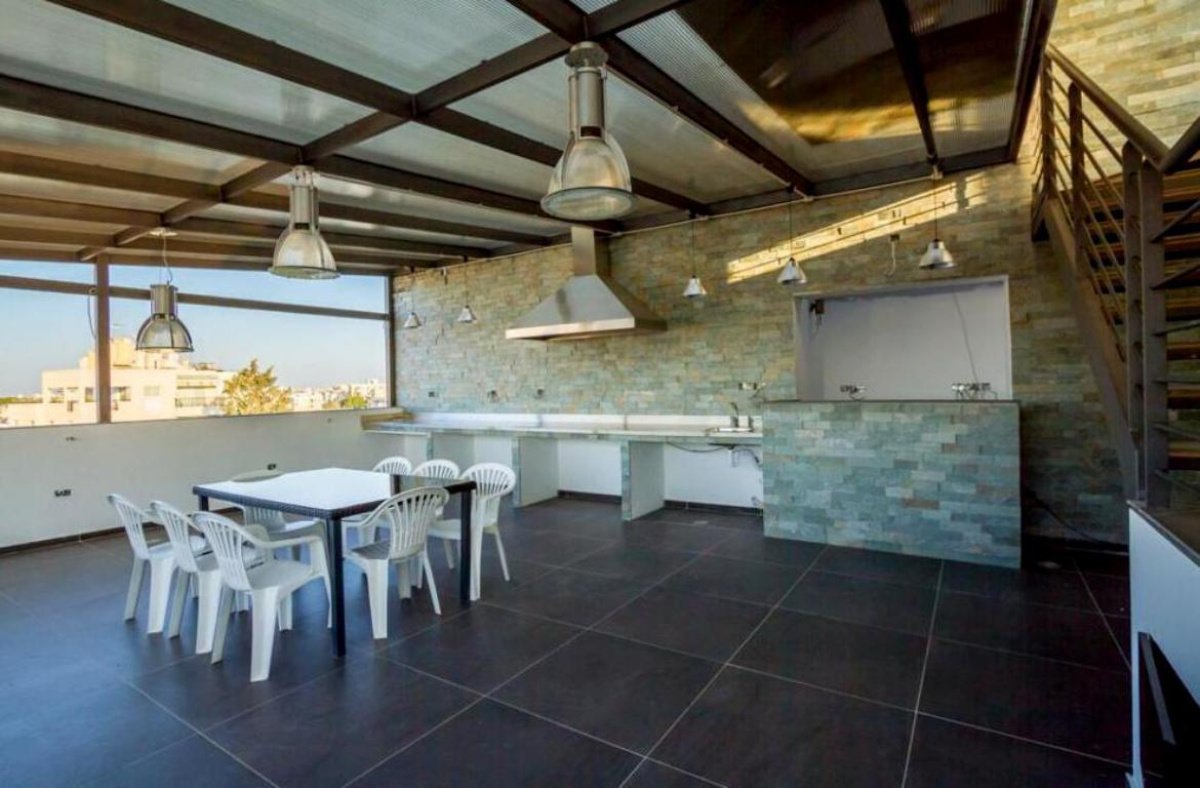 3 bedrooms Apartment in Nicosia, Cyprus No. 38395