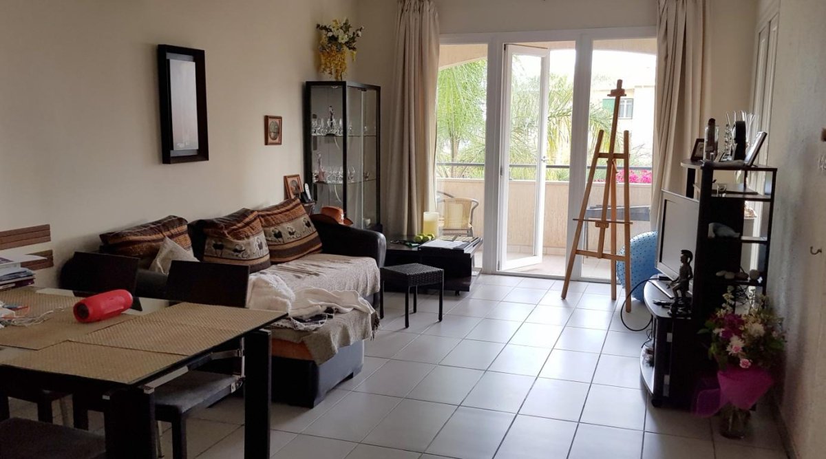 3 bedrooms Apartment in Nicosia, Cyprus No. 38390