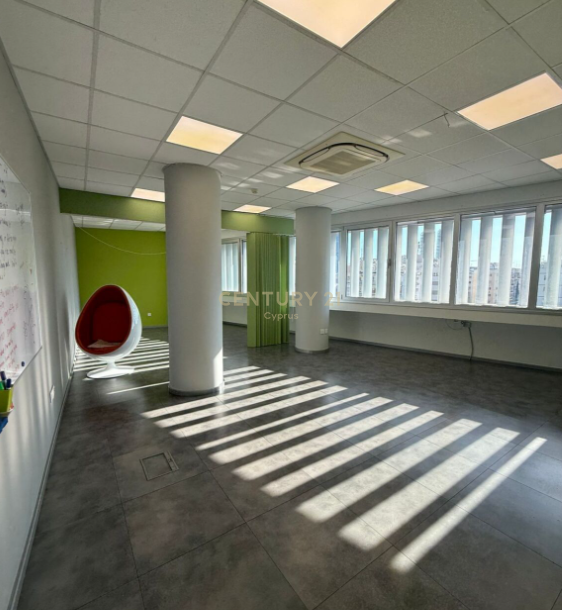 435m2 Oficina en Mesa Geitonia, Limassol, Chipre No. 54283