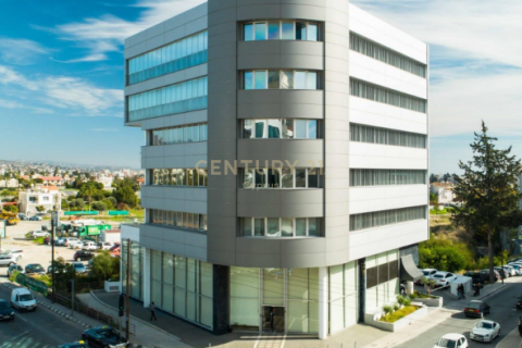 435m2 Oficina en Mesa Geitonia, Limassol, Chipre No. 54283