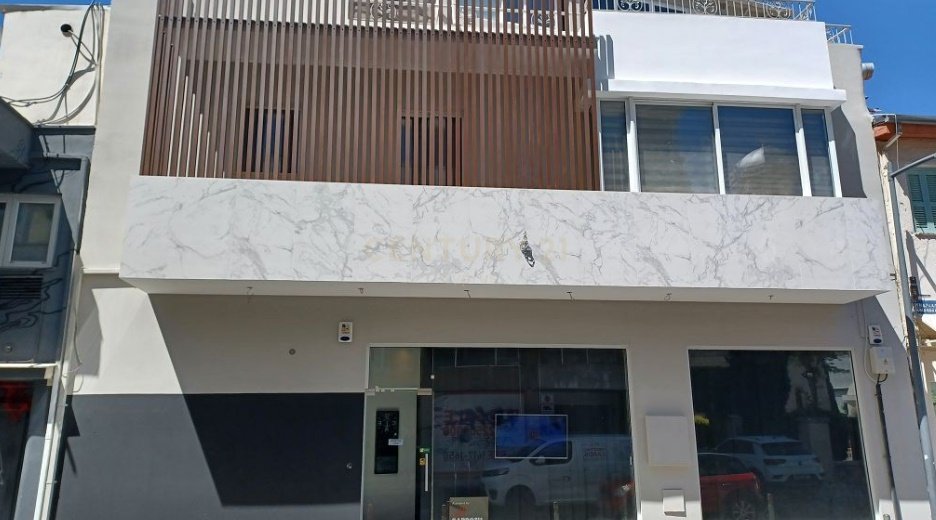 175m2 Oficina en Limassol, Chipre No. 54281