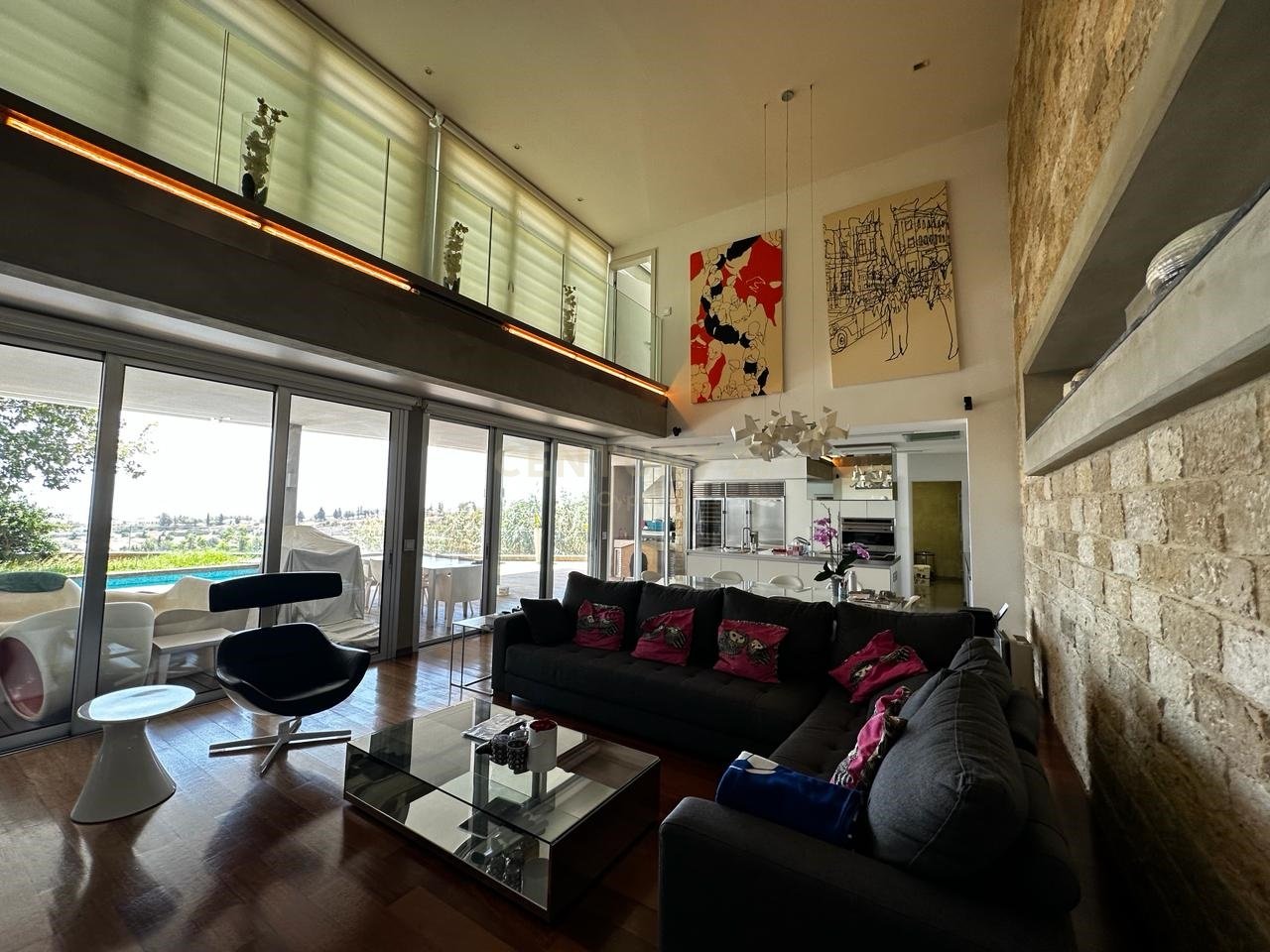 5 bedrooms Villa in Limassol, Cyprus No. 27645