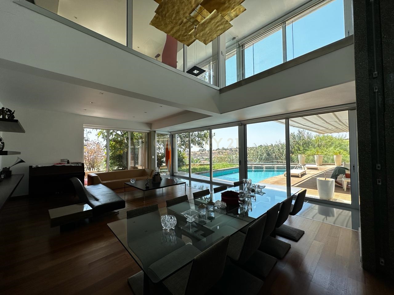 5 bedrooms Villa in Limassol, Cyprus No. 27645