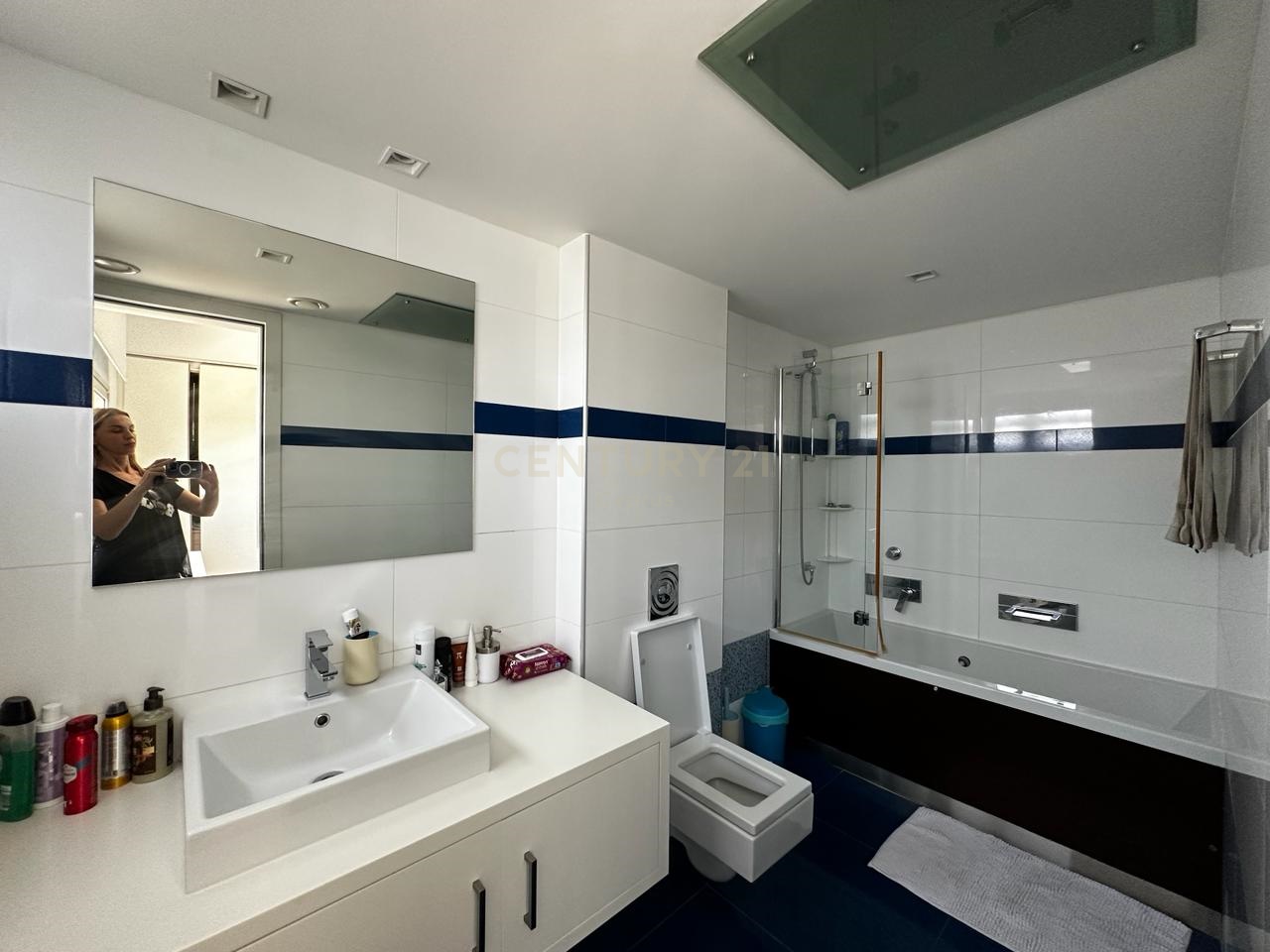 5 bedrooms Villa in Limassol, Cyprus No. 27645