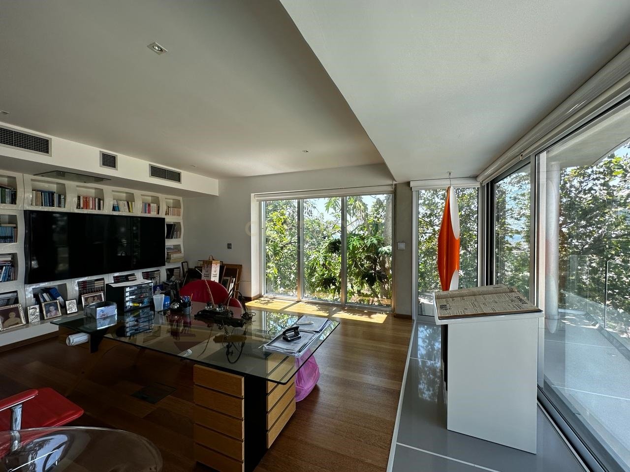 5 bedrooms Villa in Limassol, Cyprus No. 27645