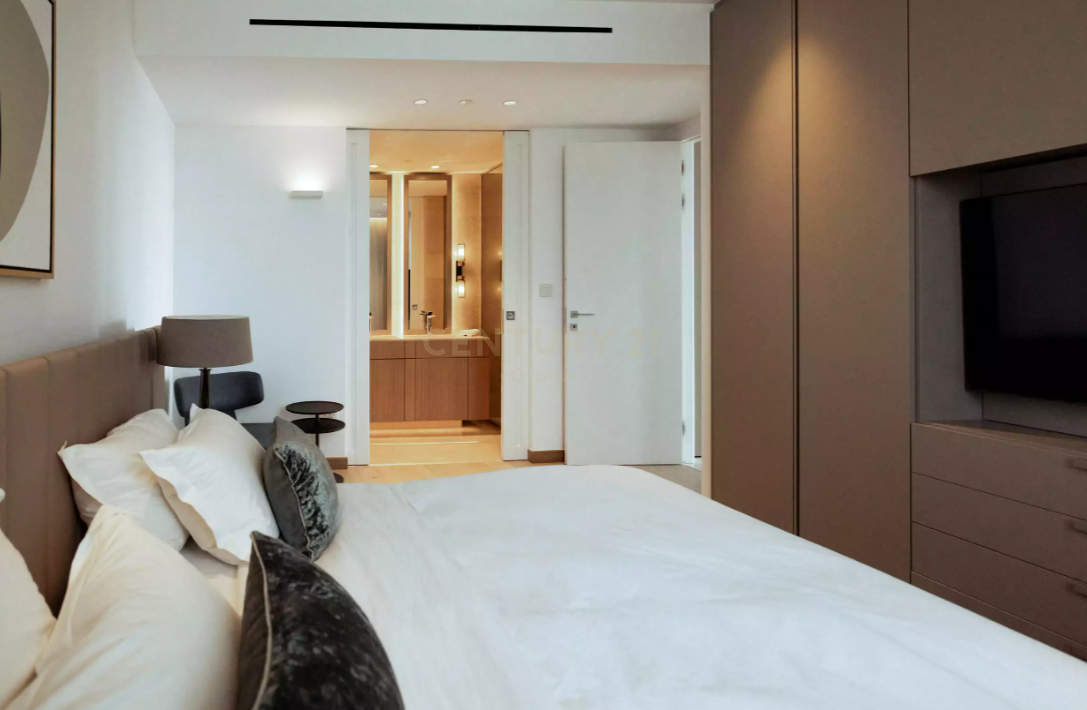1 bedroom Apartment in Mouttagiaka, Limassol, Cyprus No. 35396