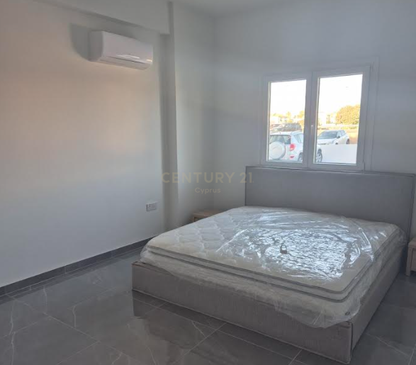 1 bedroom Apartment in Mouttagiaka, Limassol, Cyprus No. 35396
