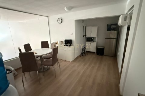 85m2 Oficina en Limassol, Chipre No. 57416