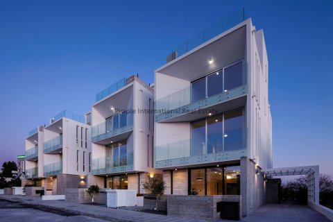 4 dormitorios Villa en Paphos, Chipre No. 19812