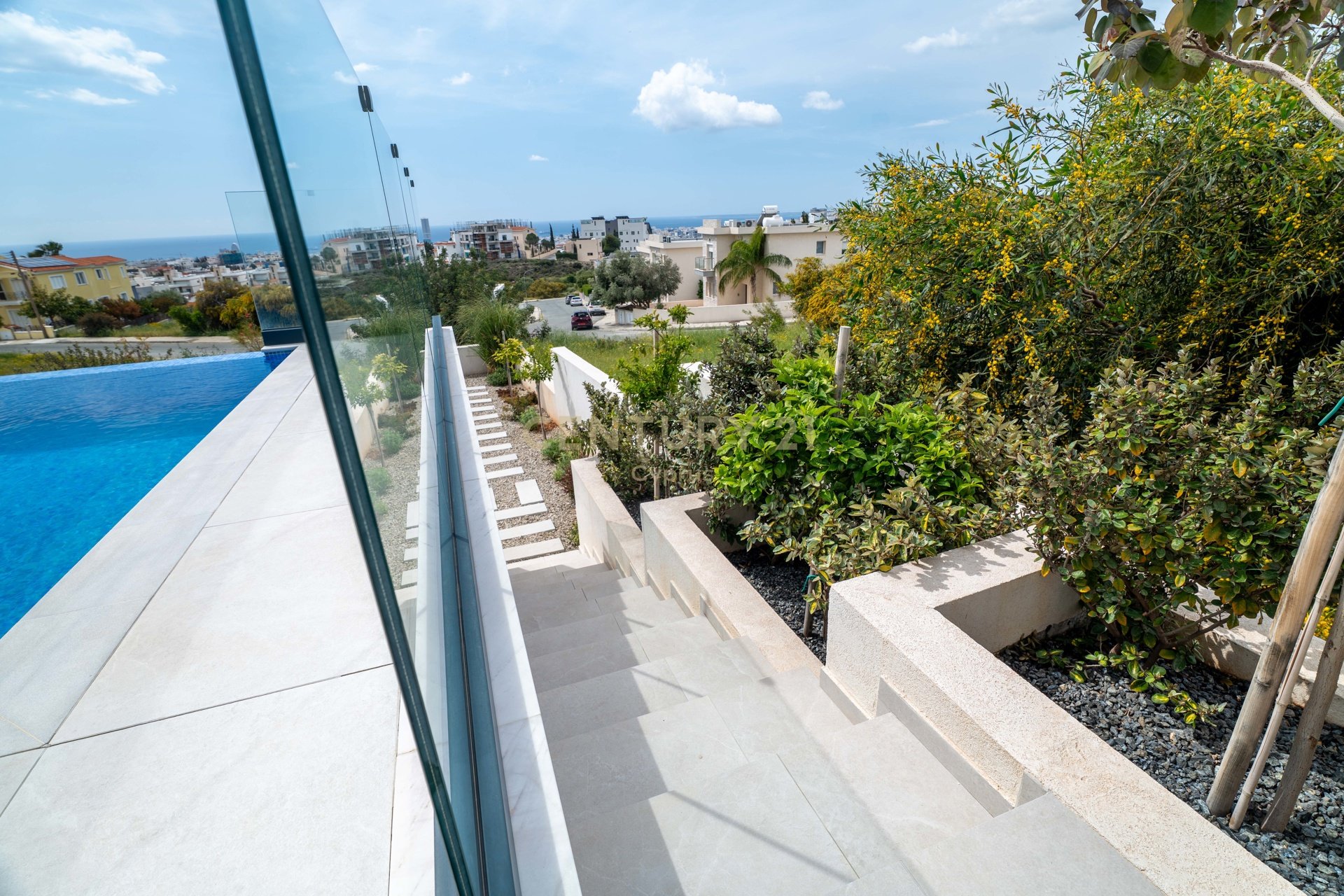 7 dormitorios Villa en Agios Athanasios, Limassol, Chipre No. 53681