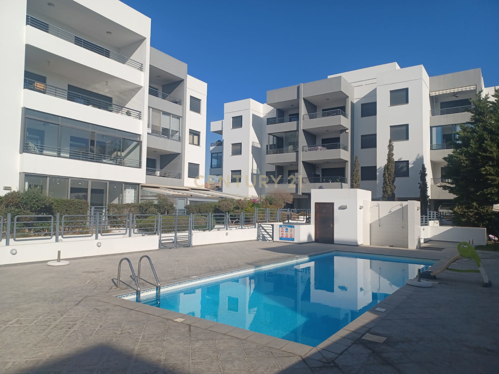 3 dormitorios Apartamento en Agios Athanasios, Limassol, Chipre No. 55881