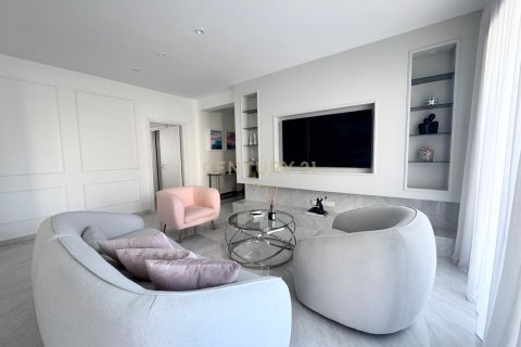 4 dormitorios Apartamento en Agios Tychonas, Limassol, Chipre No. 55884