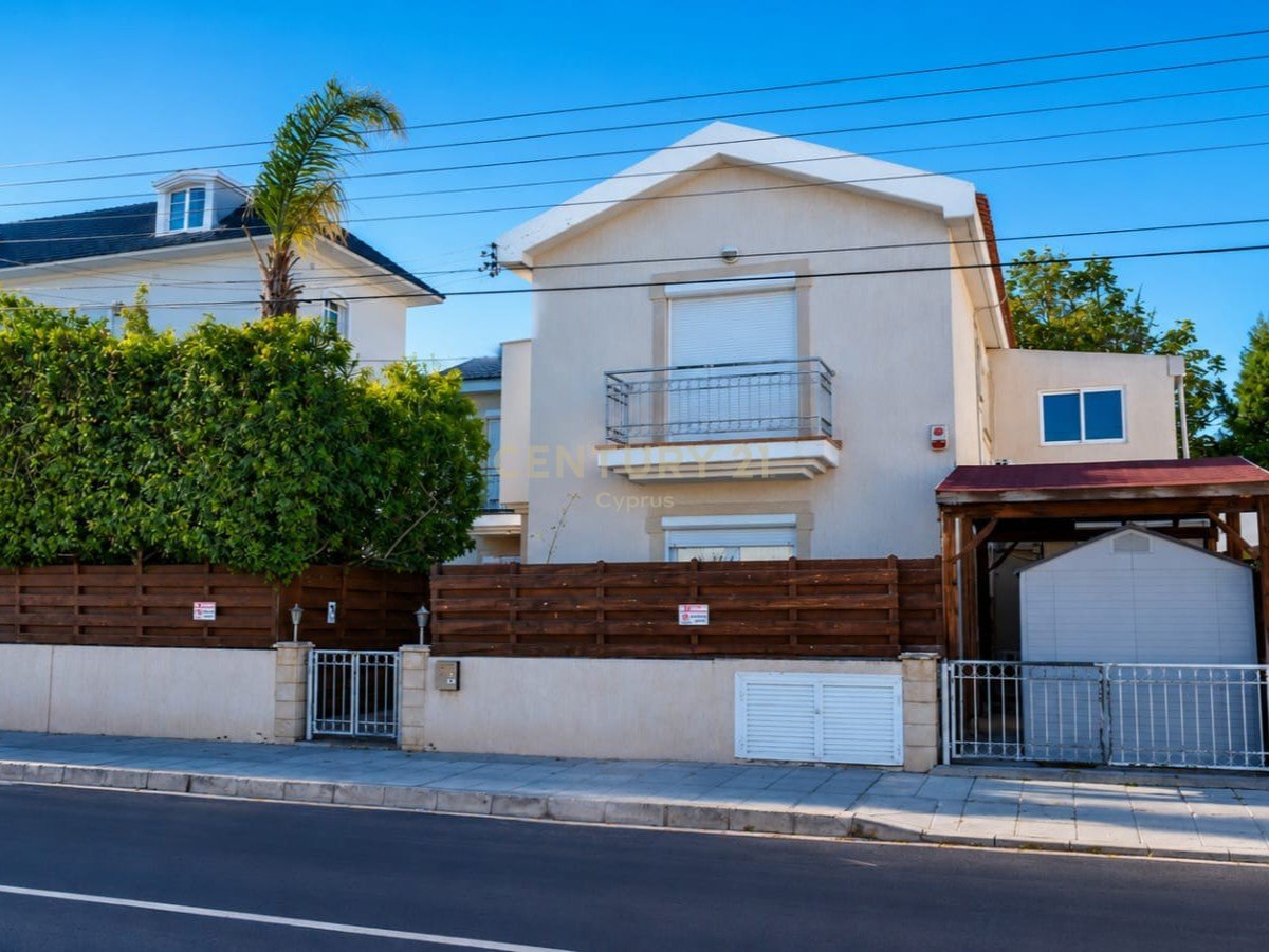 4 chambres Villa à Agios Athanasios, Limassol, Chypre No. 55094