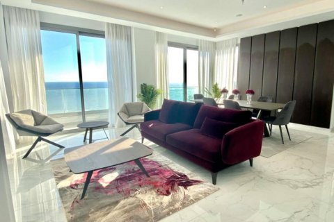 2 bedrooms Apartment in Limassol, Cyprus No. 38666