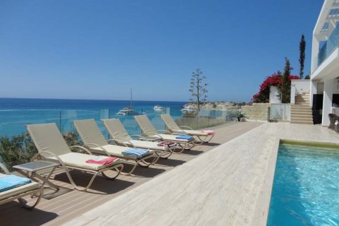 6 bedrooms Villa in Coral Bay, Pegeia, Paphos, Cyprus No. 48705