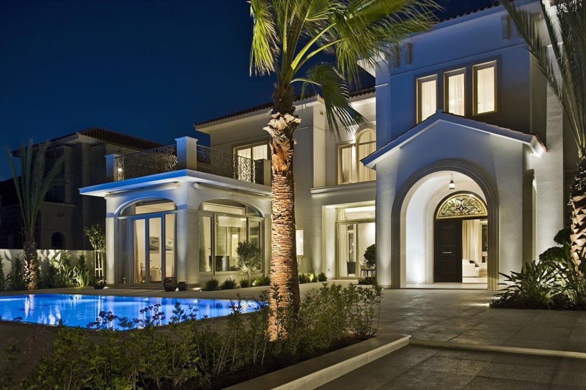 6 chambres Villa à Larnaca, Larnaka, Chypre No. 38237