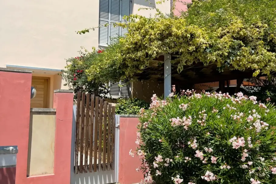 3 bedrooms Villa in Limassol, Cyprus No. 24089