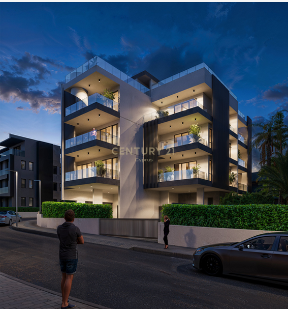 3 bedrooms Penthouse in Germasogeia, Limassol, Cyprus No. 55394