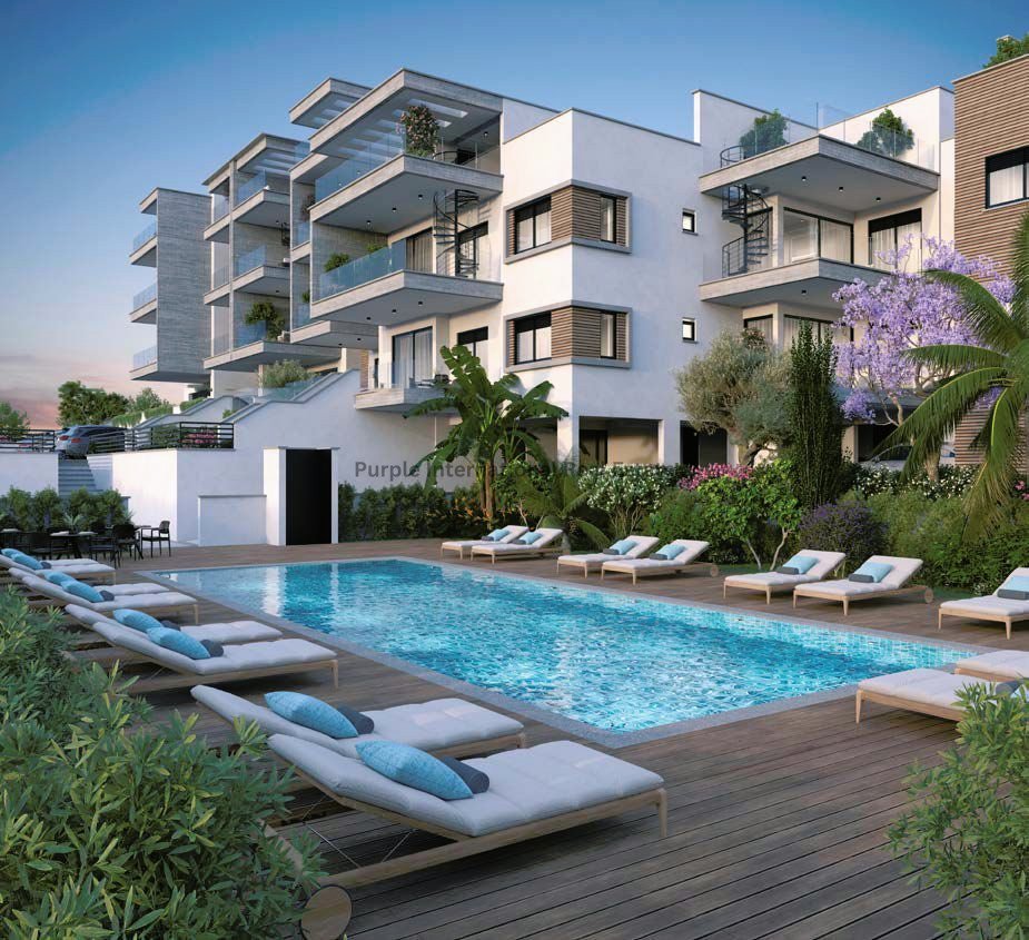 3 bedrooms Apartment in Germasogeia, Limassol, Cyprus No. 31033