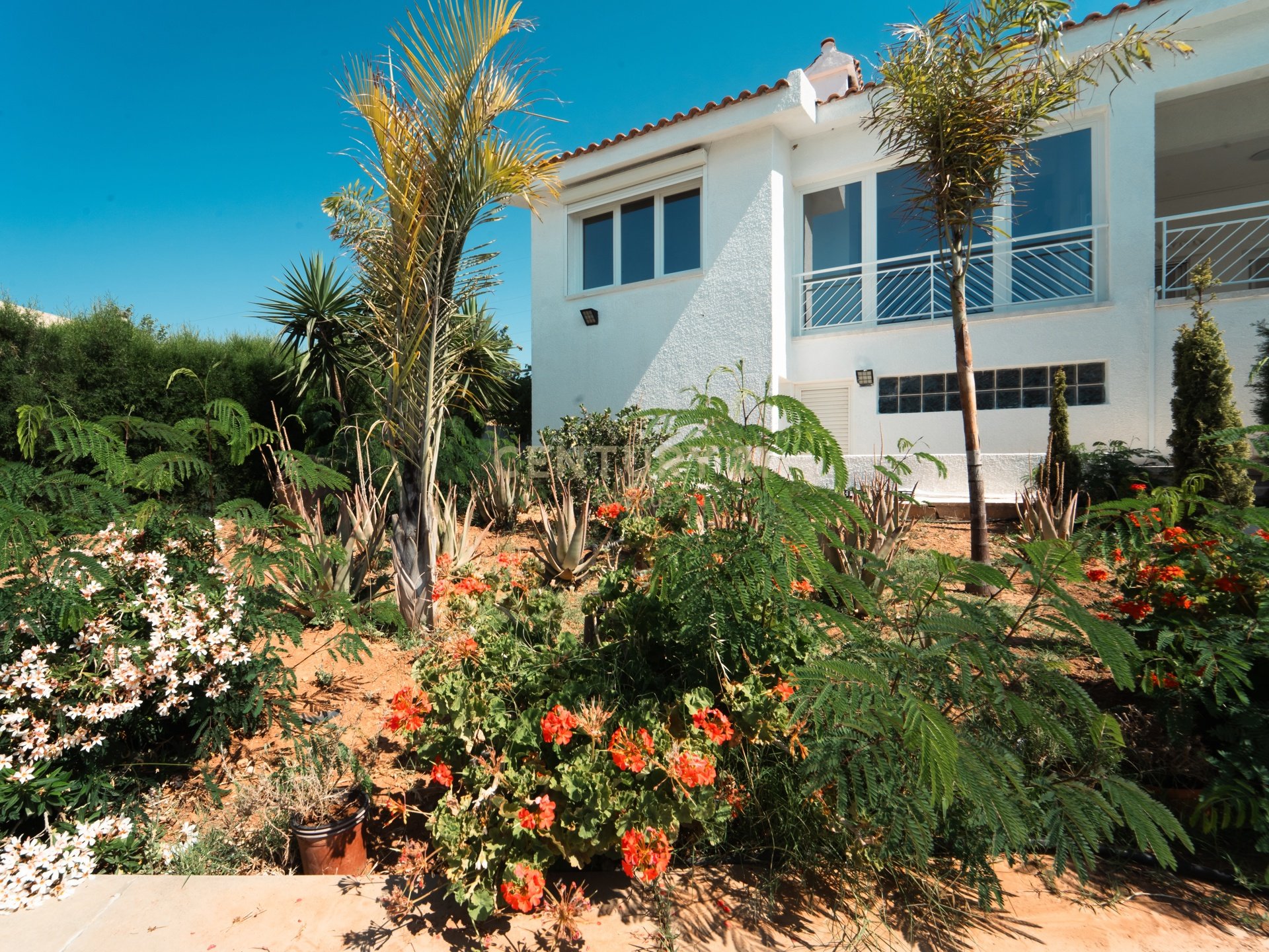 4 bedrooms Villa in Limassol, Cyprus No. 57142