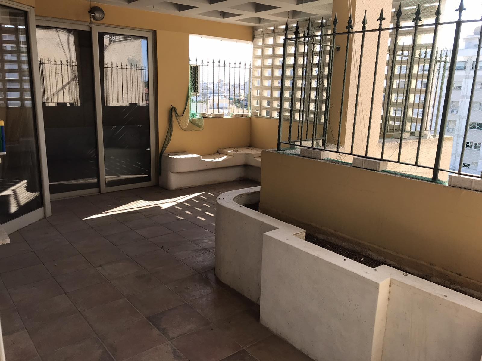 4 bedrooms Apartment in Nicosia, Cyprus No. 46214