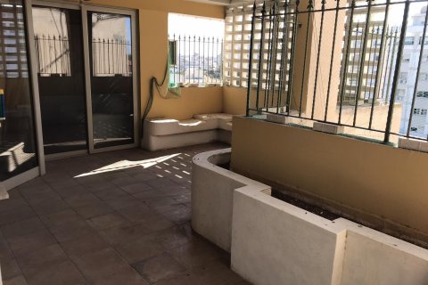 4 bedrooms Apartment in Nicosia, Cyprus No. 46214