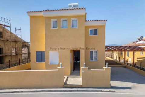 3 bedrooms Villa in Polis, Paphos, Cyprus No. 8121