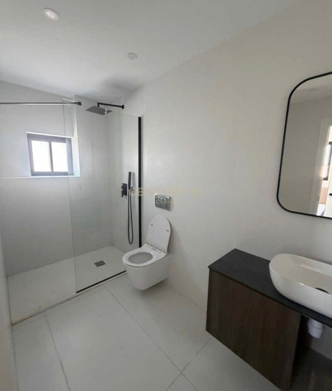 3 bedrooms Apartment in Limassol, Cyprus No. 57413