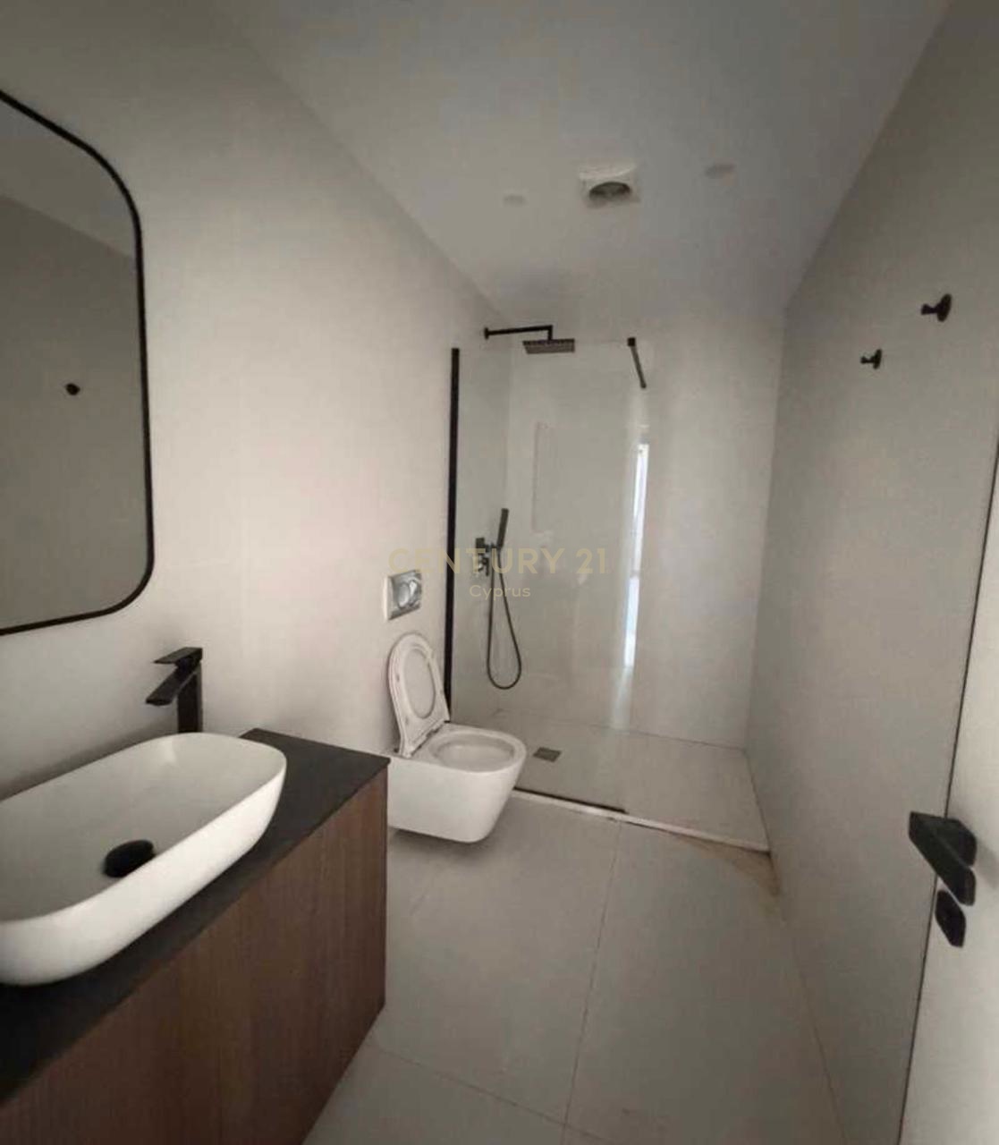 3 bedrooms Apartment in Limassol, Cyprus No. 57413