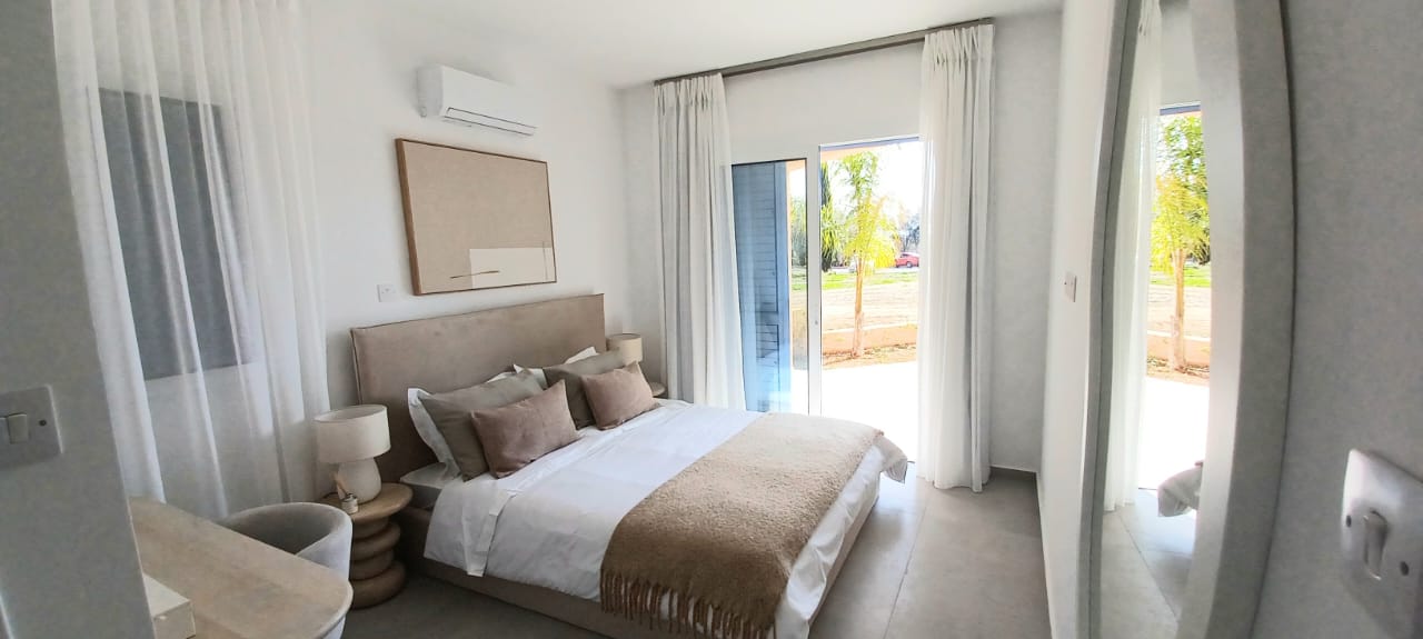 2 bedrooms Apartment in Paphos, Cyprus No. 36045