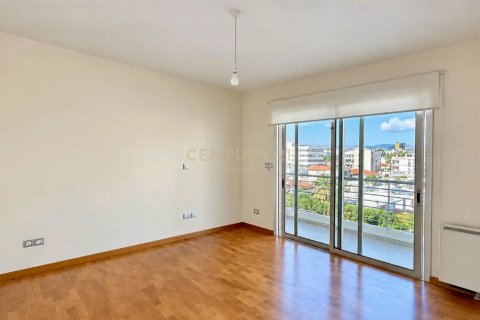 3 dormitorios Apartamento en Limassol, Chipre No. 55247