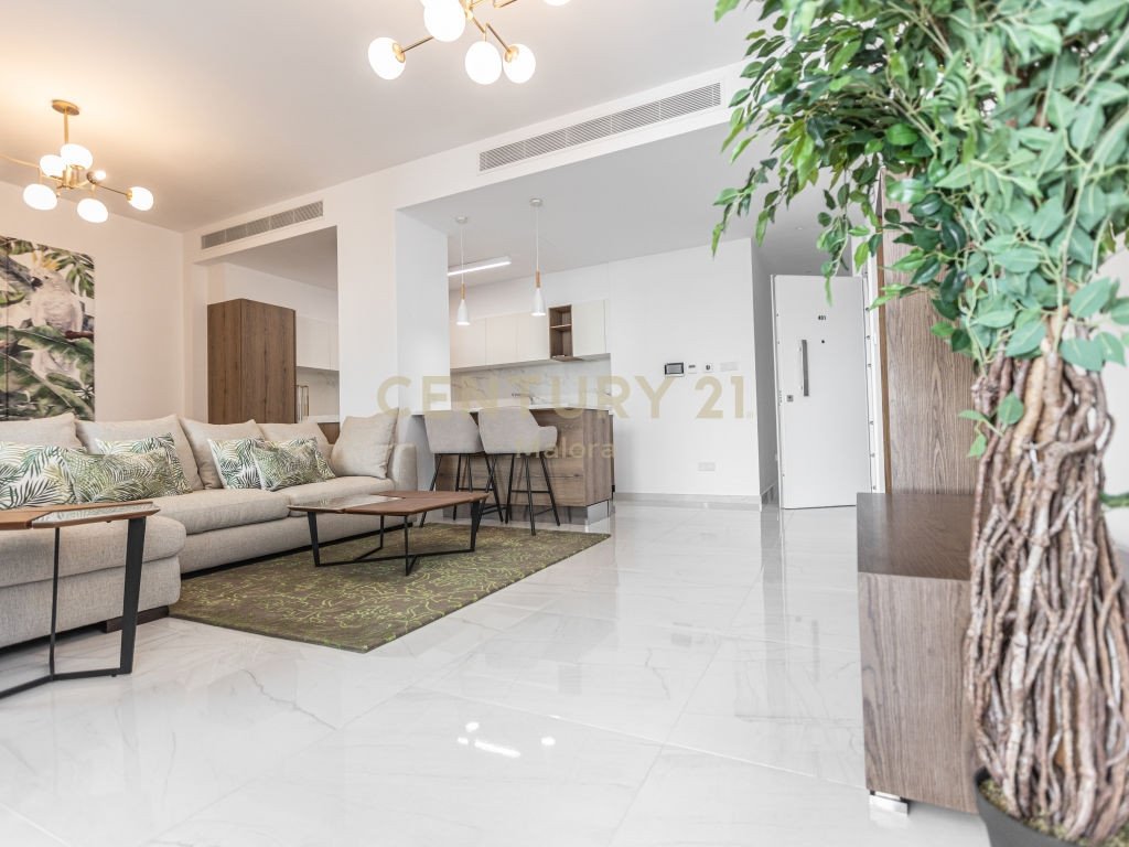 3 bedrooms Penthouse in Germasogeia, Limassol, Cyprus No. 55812