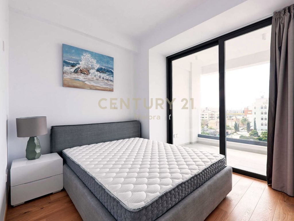 3 bedrooms Penthouse in Germasogeia, Limassol, Cyprus No. 55812