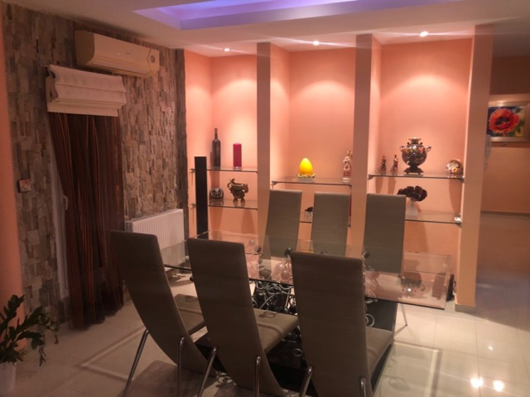 4 bedrooms Villa in Limassol, Cyprus No. 38352