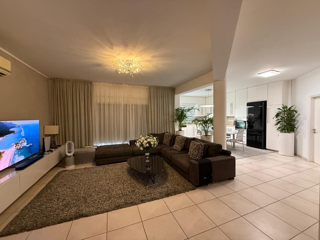 3 bedrooms Apartment in Agios Athanasios, Limassol, Cyprus No. 50404