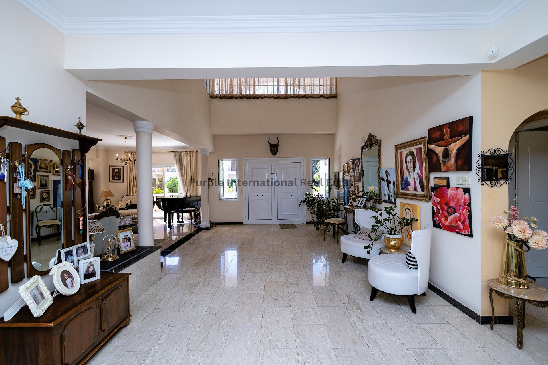 7 bedrooms Villa in Larnaca, Larnaka, Cyprus No. 35058
