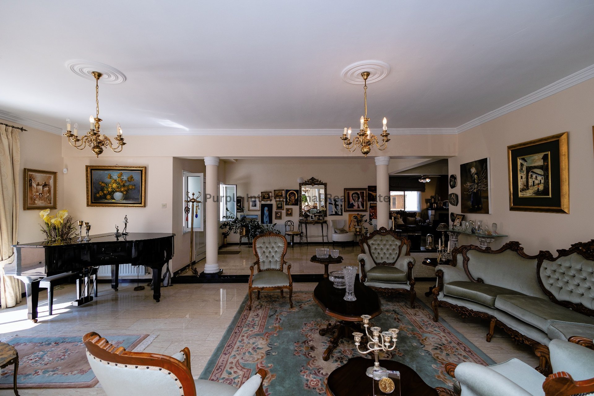7 bedrooms Villa in Larnaca, Larnaka, Cyprus No. 35058