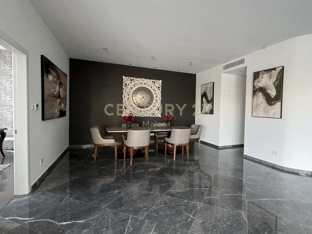 5 bedrooms Villa in Germasogeia, Limassol, Cyprus No. 55723