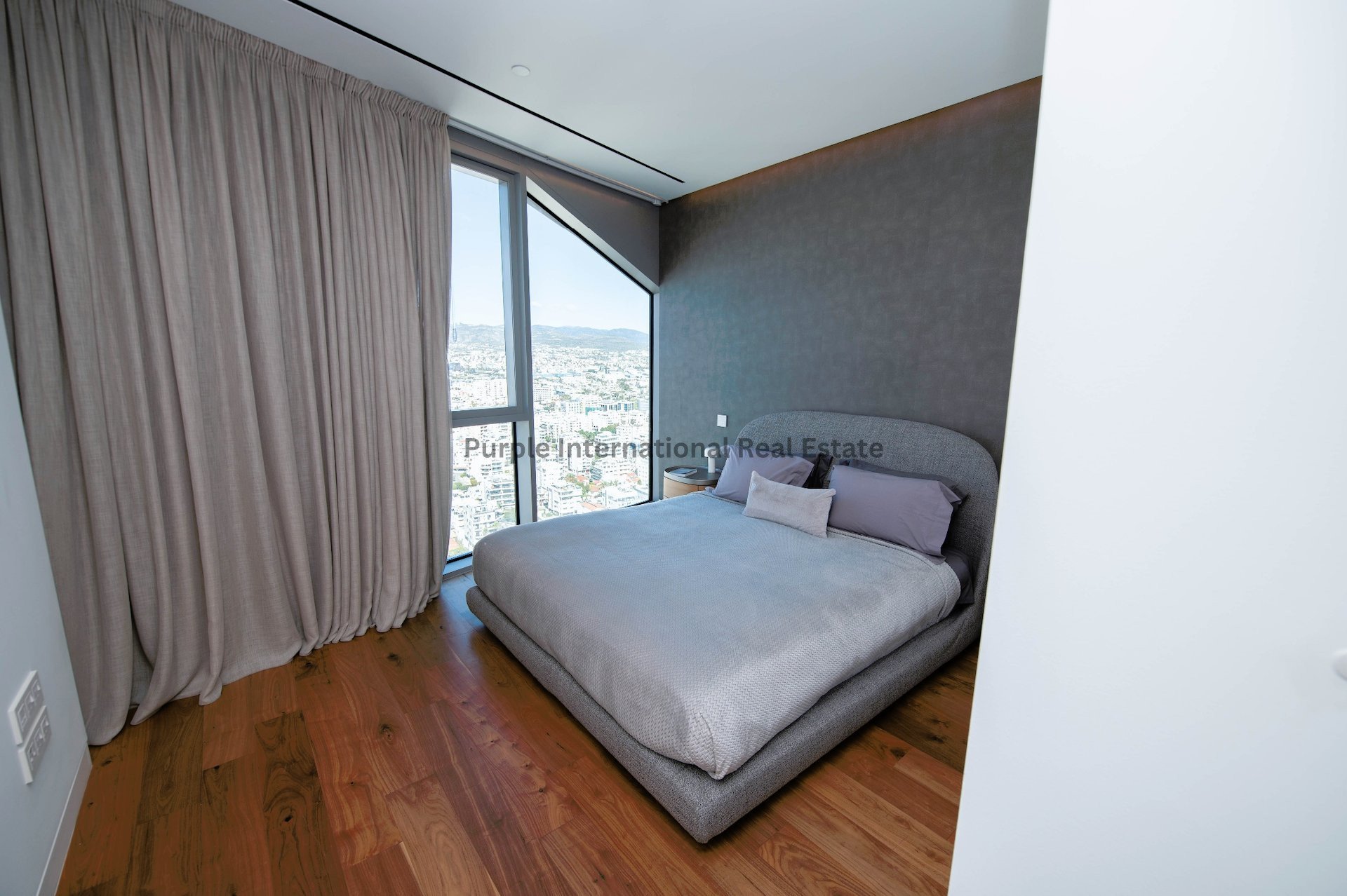 3 dormitorios Apartamento en Neapolis, Limassol, Chipre No. 8248